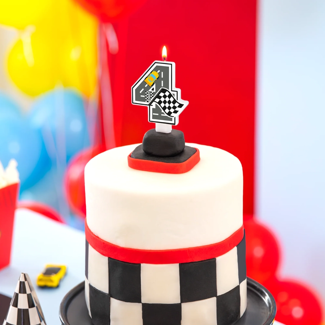Sviečka na tortu číslo 4 Race On