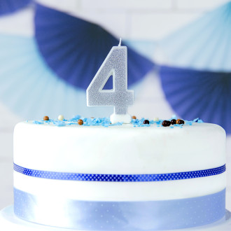 Sviečka na tortu číslo 4 strieborná s trblietkami 7 cm