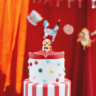 Sviečka na tortu číslo 8 mix farieb 5,5 cm