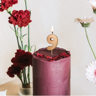 Sviečka na tortu číslo 9 zlatá