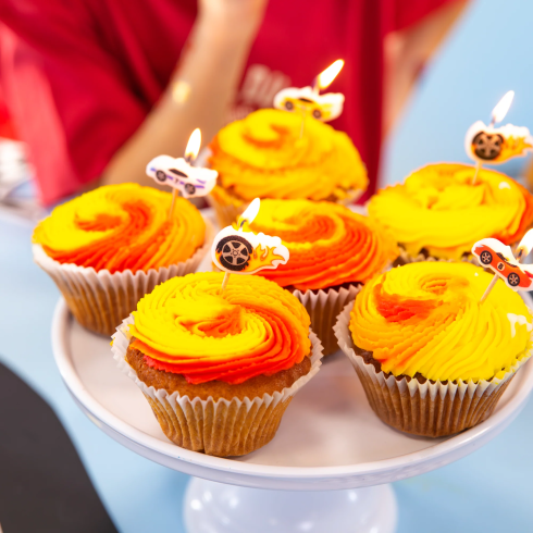 Sviečky na tortu Race On 5 ks