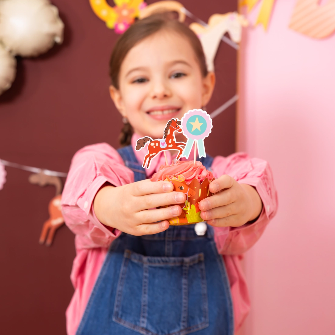 Tortadísz lovacskák – 9 darabos készlet