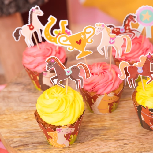 Tortadísz lovacskák – 9 darabos készlet