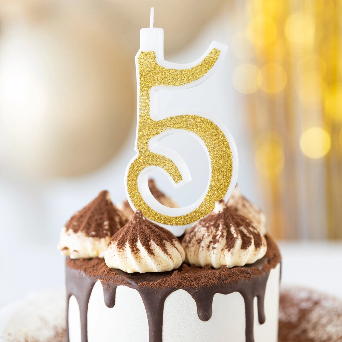 Nagy arany, csillámos tortagyertya – 5 szám