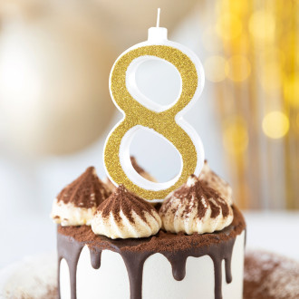 Nagy arany tortagyertya csillámokkal, 8-as szám