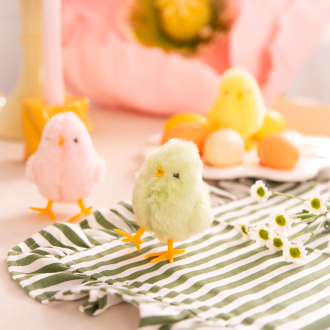 Veľkonočná dekorácia kuriatko 10 cm mix farieb