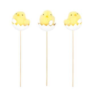 Veľkonočná dekorácia kuriatko v škrupinke na paličke