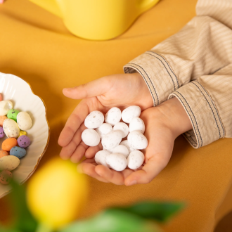 Veľkonočná dekorácia mini vajíčka biele 50 ks