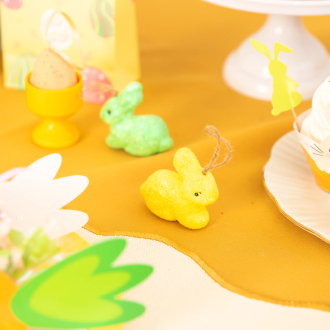 Veľkonočná závesná dekorácia zajačiky s trblietkami 4 ks