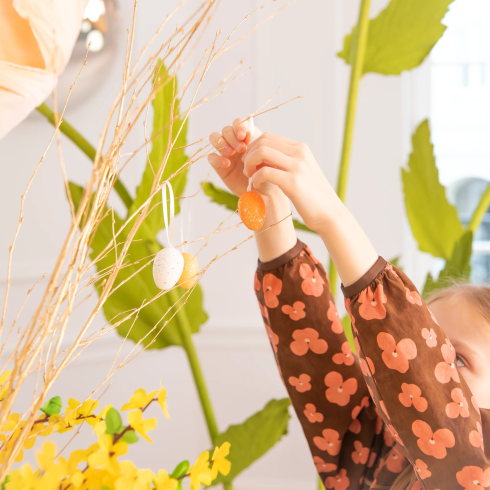 Veľkonočné závesné dekorácie vajíčka oranžové 12 ks