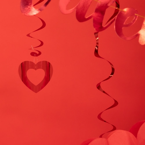 Závesná dekorácia špirála srdce červená 5 ks