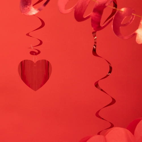 Závesná dekorácia špirála srdce červená 5 ks