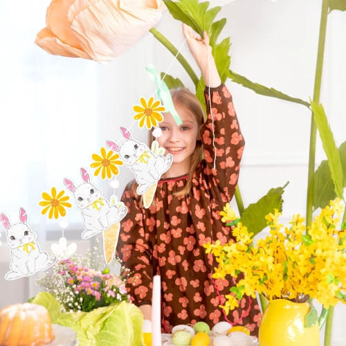 Závesná girlanda králiky veľkonočná papierová 240x30 cm