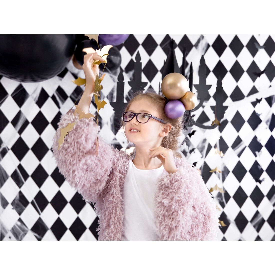 Ghirlandă din hârtie aurie cu lilieci 1,5 m – lanț decorativ pentru petrecere