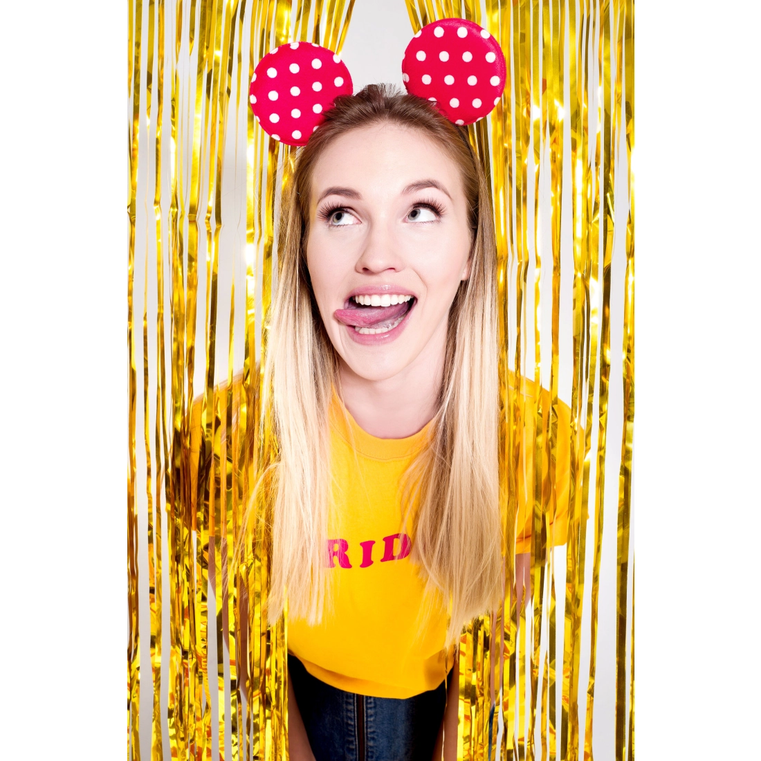 Perdea din folie aurie 0,9 x 2,5 m – decorațiune strălucitoare pentru petreceri