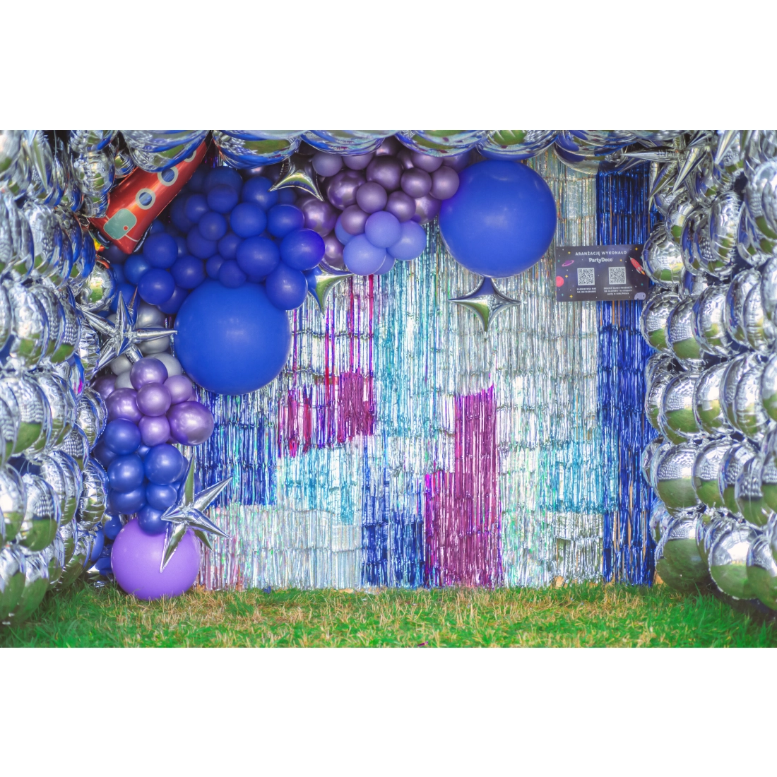 Zlat balon iz folije v obliki 4-krake zvezde, 45 cm – dekoracija za zabave