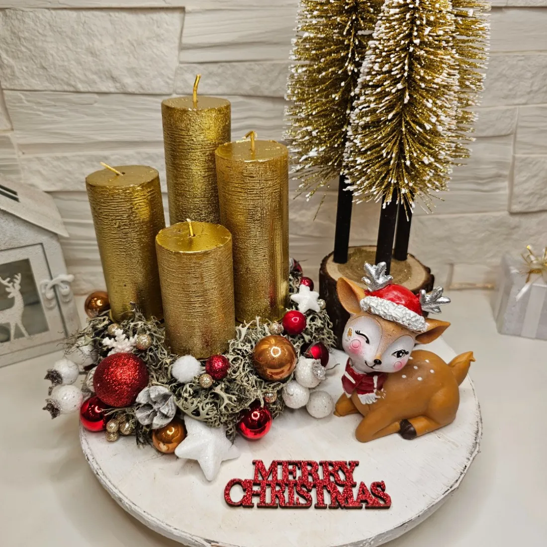 Adventný veniec Bambi, zlatý  - 25 cm