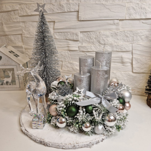 Adventní věnec s čirým sobem a LED stromkem, stříbrný - 30 cm