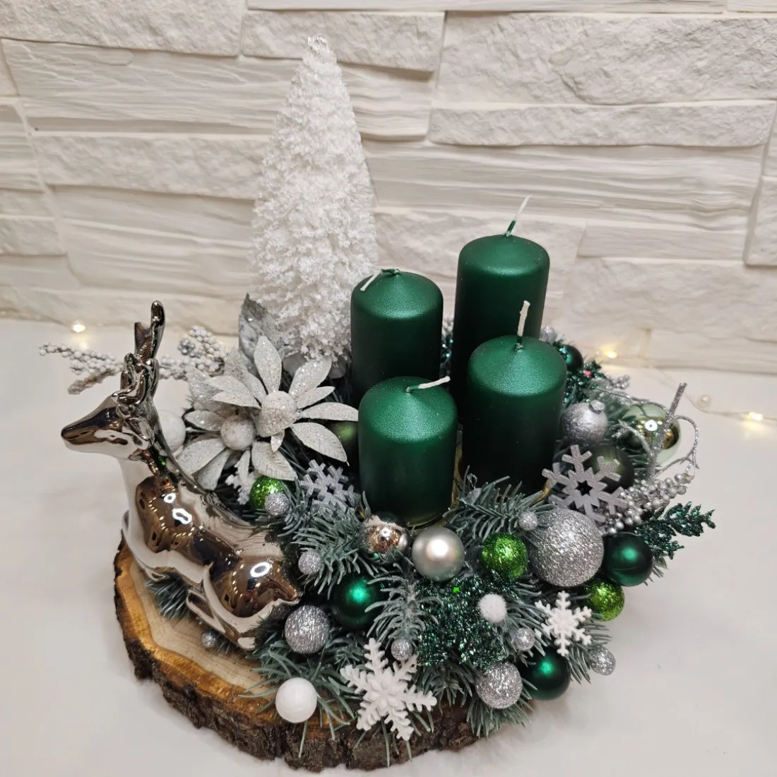 Adventní věnec s keramickým sobem, zelený 26 cm