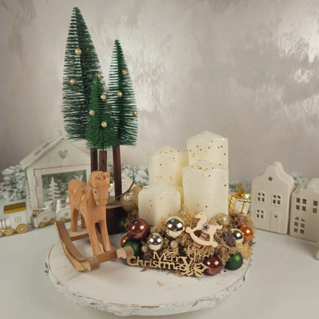 Adventný veniec s koníkom 27 cm, hnedo zlatý