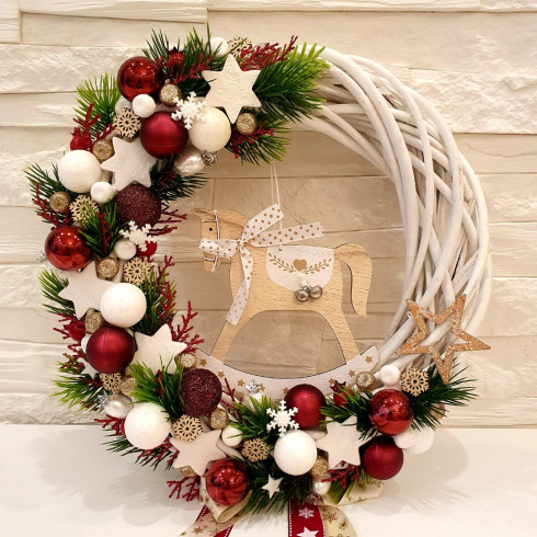 Adventní věnec na dveře s koníkem, červený 28 cm