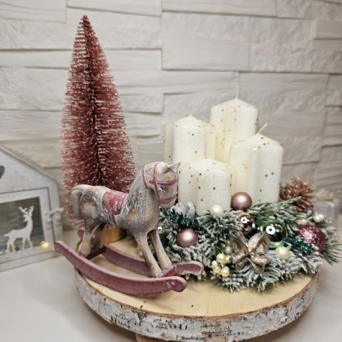 Adventný veniec s koníkom, ružový - 27 cm