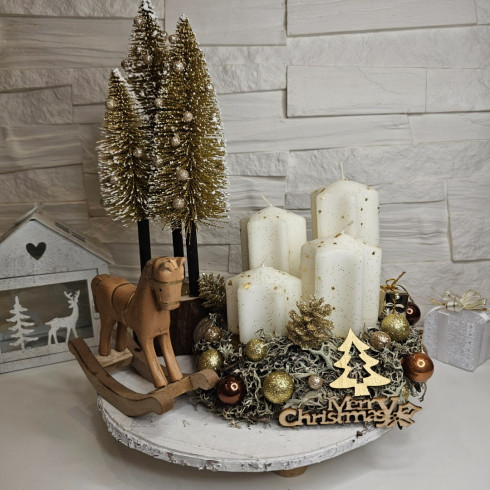 Adventní věnec s koněm, zlatý - 25 cm