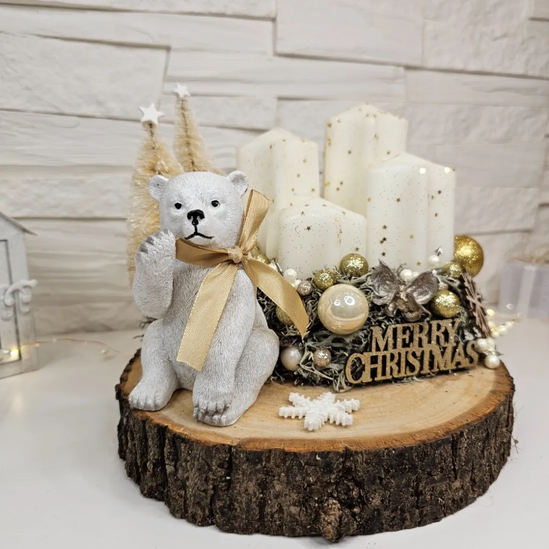 Adventný veniec s medvedíkom - zlatý