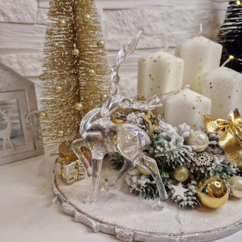 Adventný veniec so sobom a LED stromčekom, zlatý  - 30 cm