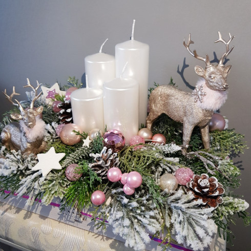 Adventný veniec v drevenej debničke s LED osvetlením - ružový 36 cm