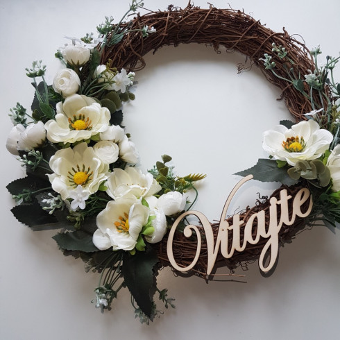Celoroční květinový věnec na dveře - 34 cm
