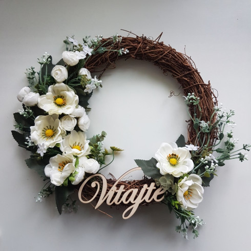 Celoroční květinový věnec na dveře - 34 cm