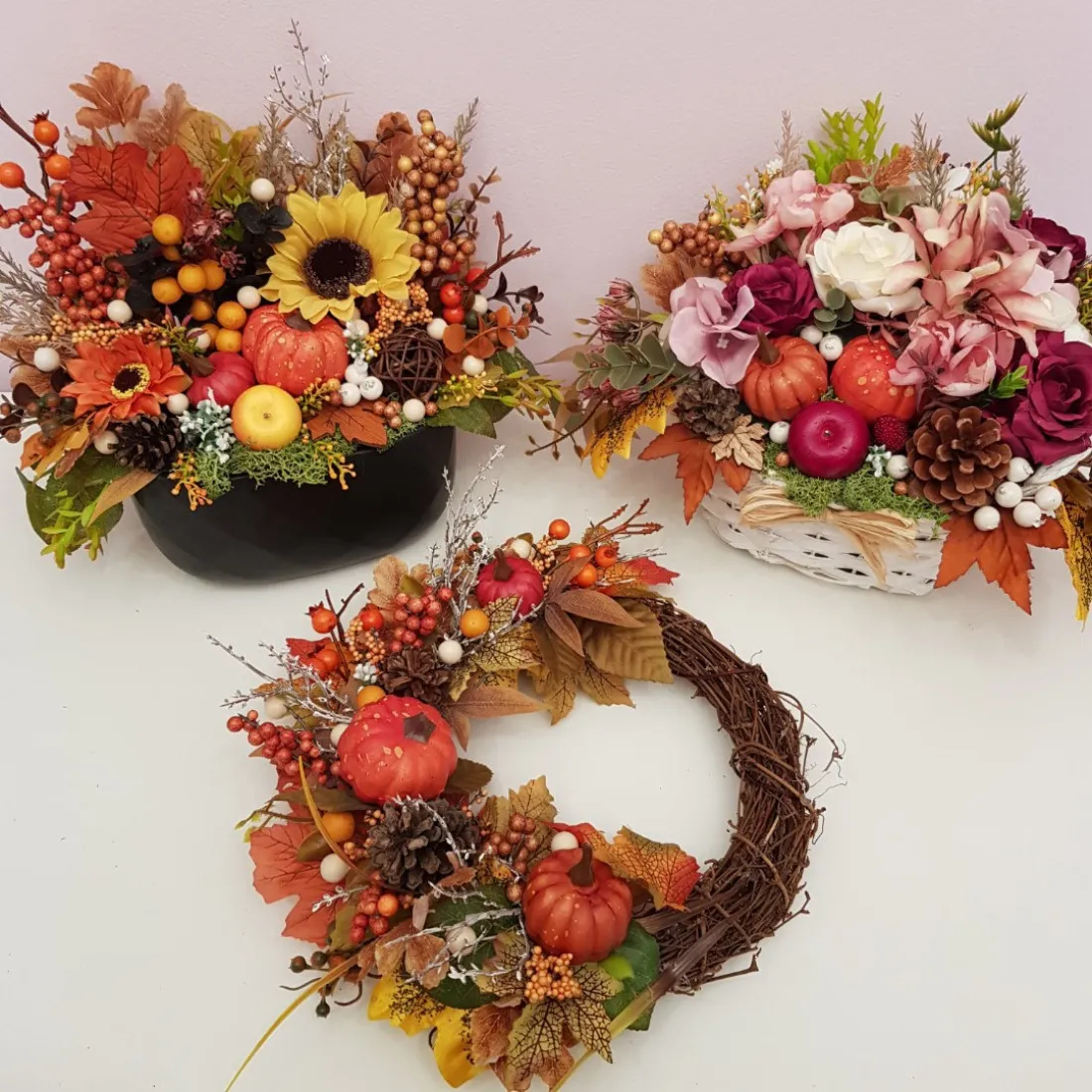 Jesenný aranžmán v košíku