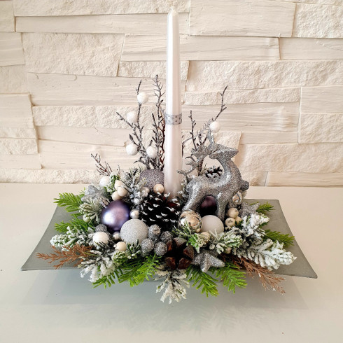 Vianočná dekorácia s bielou sviečkou - 30 cm