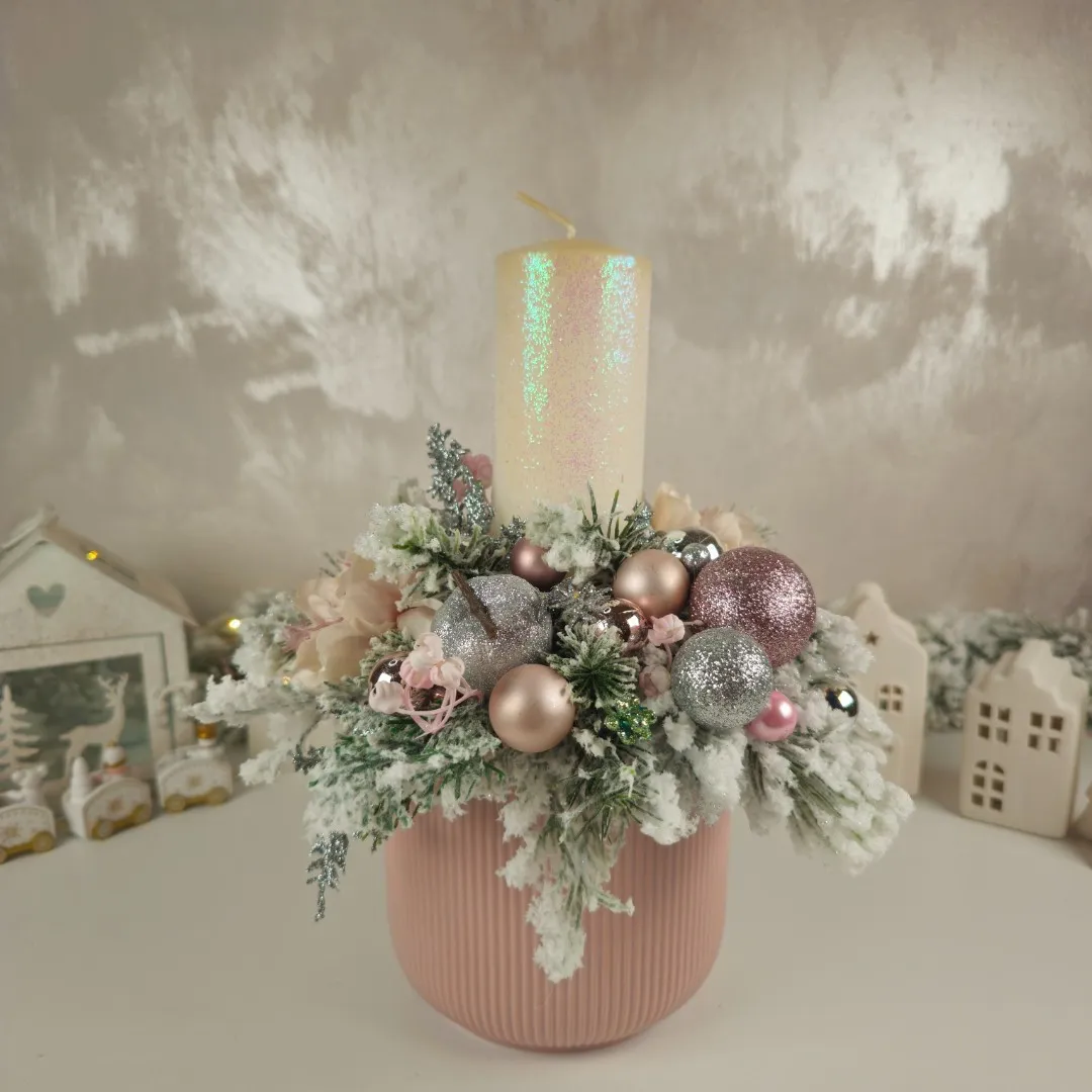 Vianočný svietnik so sviečkou - jemná ružová