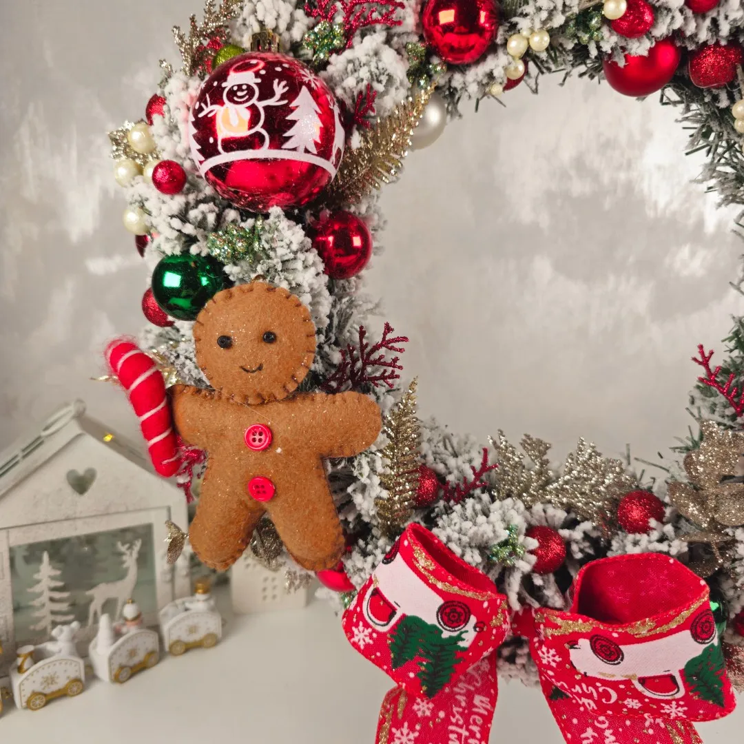 Vianočný veniec na dvere 40 cm - červený s perníkom