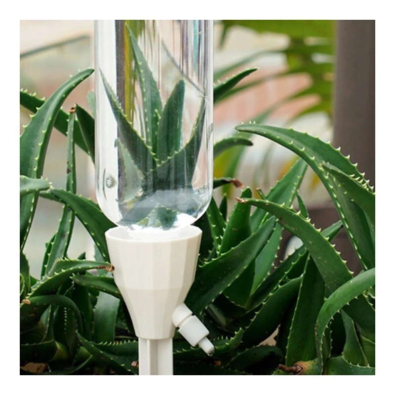 Automatická závlaha s kohútikom na PET fľašu 17,5x5 cm