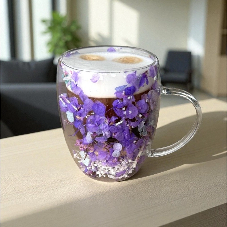 Dvoustěnná termo sklenice s květy gypsomilka, hortenzie, 300 ml