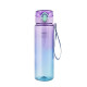 Fľaša na vodu s poistkou a pútkom 560 ml, fialovomodrá