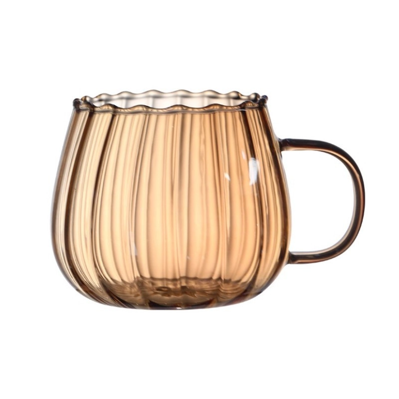 Jantarový pohár s vlnitými stěnami - 350 ml