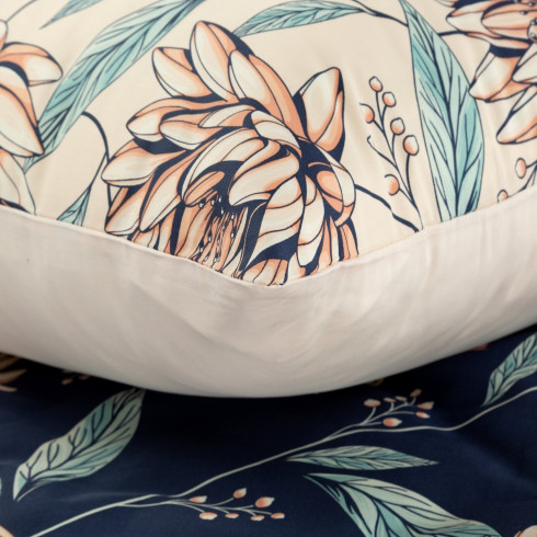 Posteľné obliečky Nova z bavlneného saténu s potlačou kvetov 140x200 cm