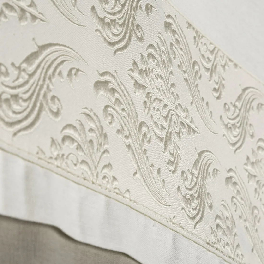 Ložní povlečení Reina zdobené vyšívanou aplikací z bavlny renforcé 220x200 cm