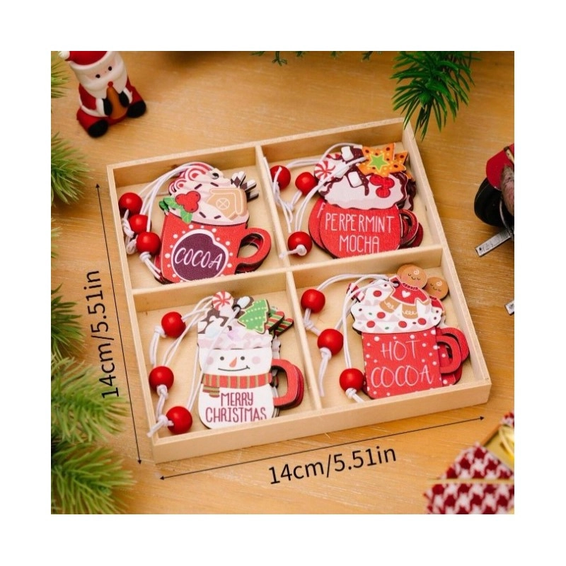 Sada drevených vianočných ozdôb Perníčky, 12 ks