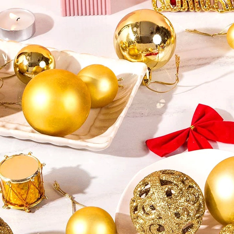 Sada zlatých vianočných gúľ 100 ks – mix veľkostí a povrchov