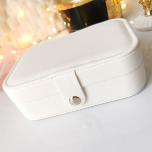 Šperkovnice - organizér na šperky - bílá