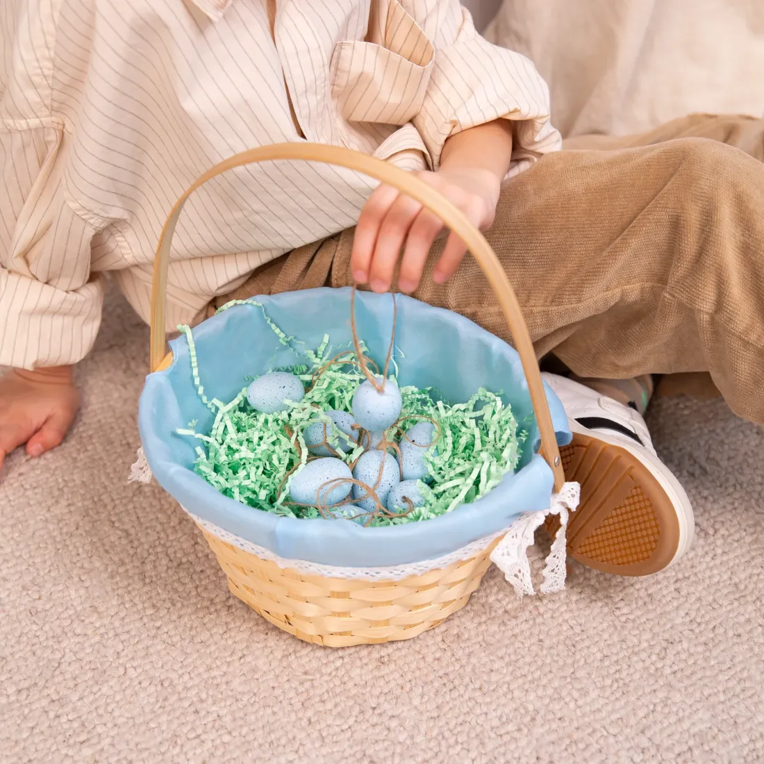 Veľkonočný košík na vajíčka - modrý