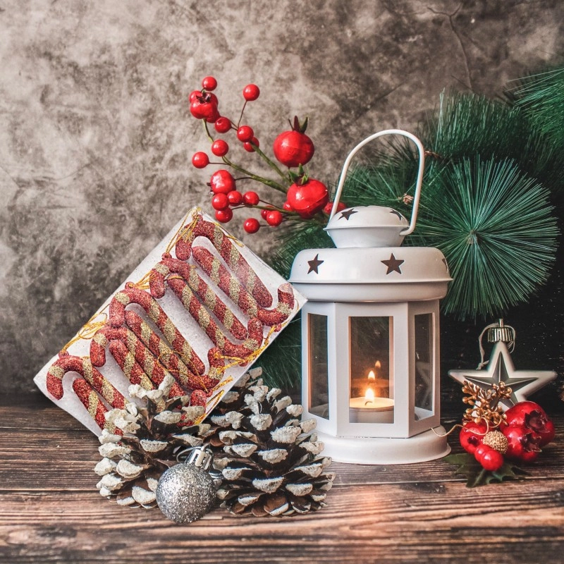 Vianočná dekorácia – červené lízanky, 10 ks