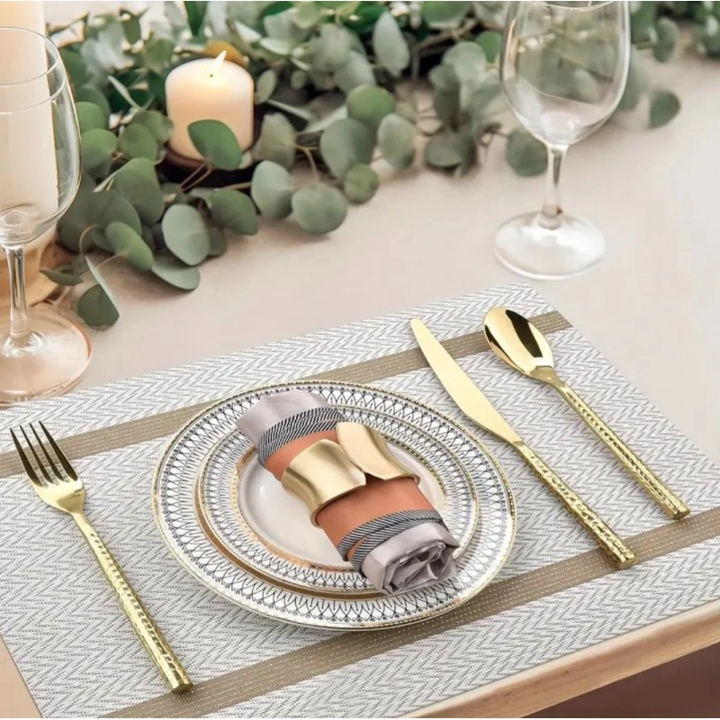 Vodeodolné prestieranie na stôl 30x45 cm - vzorované 1 ks