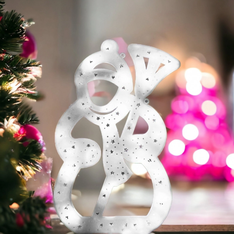 Závesná vianočná LED dekorácia Snehuliak, 42 × 25 cm