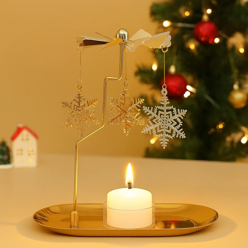 Zlatý vianočný kovový svietnik s vločkami, 17,8 × 18,5 cm